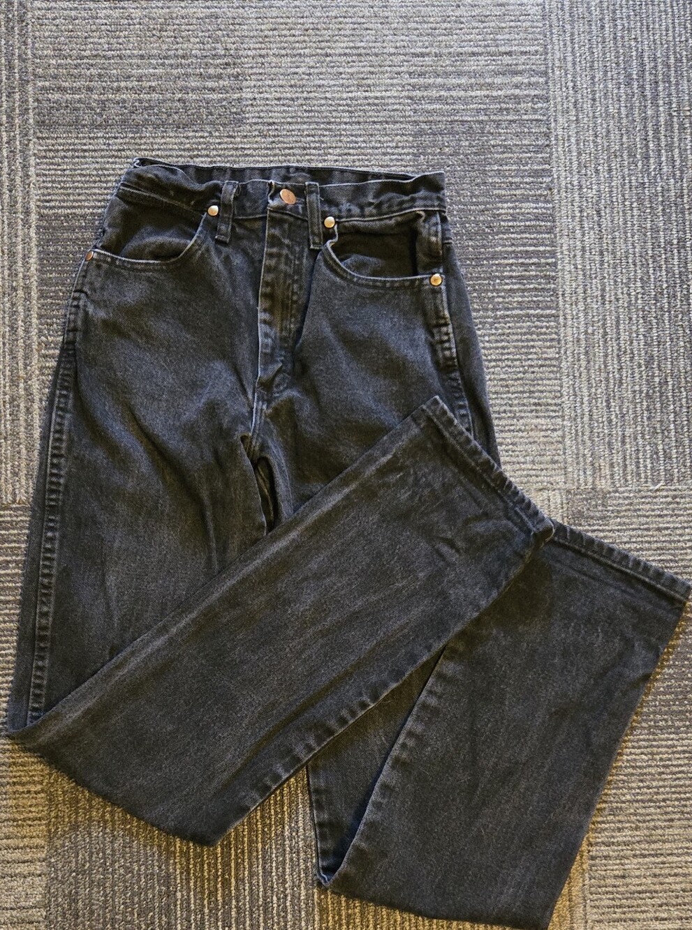 Wrangler Women’s Black Straight Leg Jeans Size 0 x 34 High Rise 100% Cotton